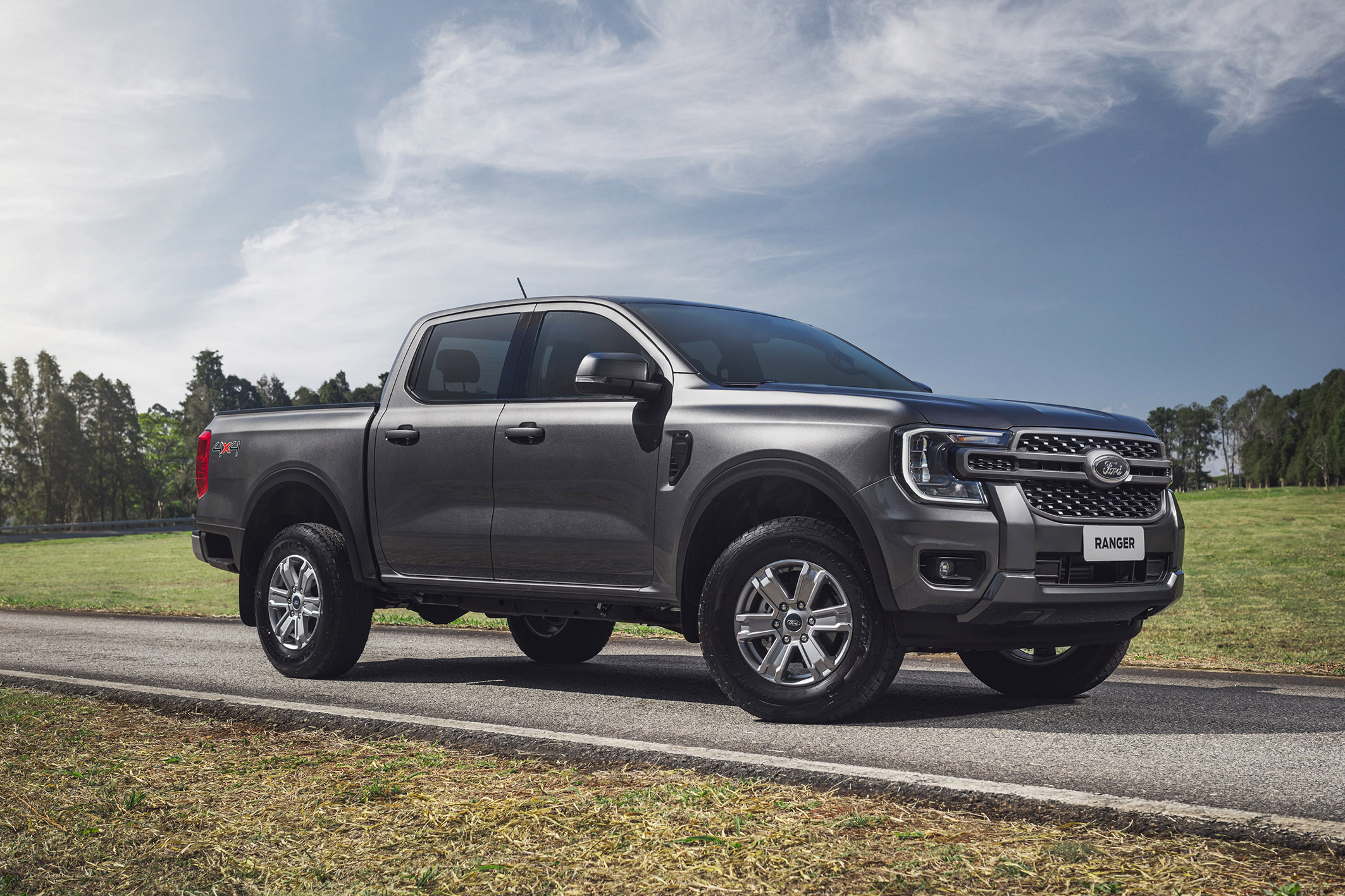 Ranger XL 2026 estreia com foco no trabalho pesado 